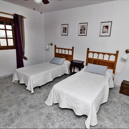 Casa Nora Guest House Güime Екстериор снимка
