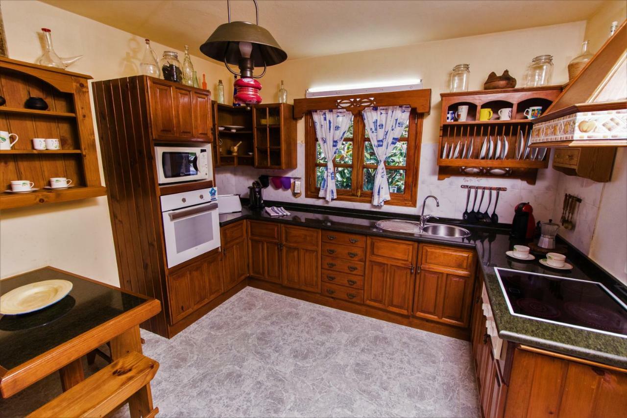 Casa Nora Guest House Güime Екстериор снимка