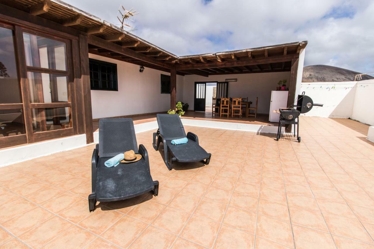 Casa Nora Guest House Güime Екстериор снимка