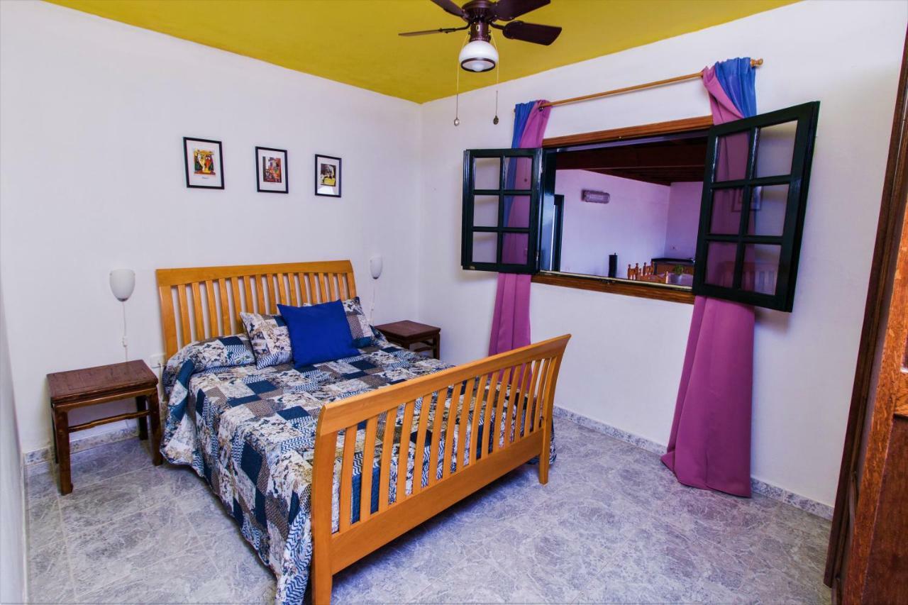 Casa Nora Guest House Güime Екстериор снимка